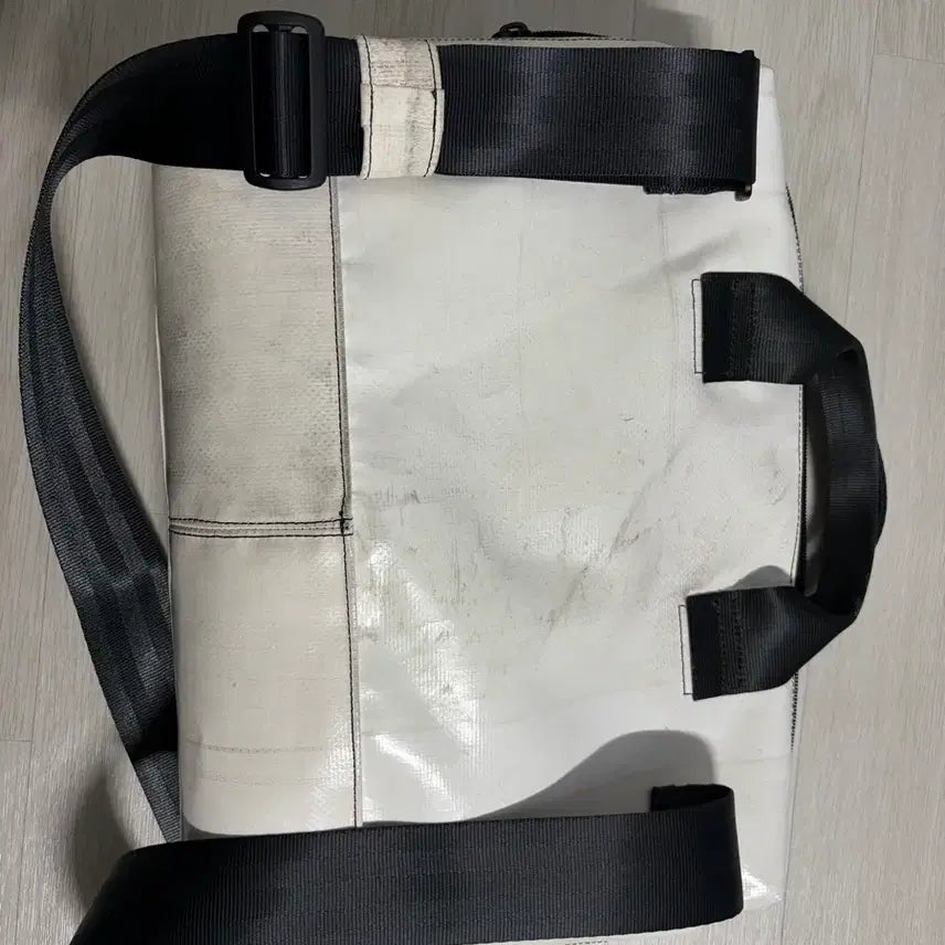 [BUNJANG] Freitag F340 Moss White/Black Messenger Bag / 프라이탁 F340 모스 화이트/블랙