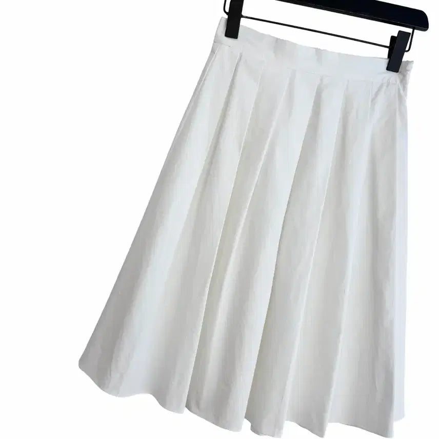 [BUNJANG] White Pleated Midi Skirt - B Grade / 교신안함)화이트 플리츠 미디 스커트-b급