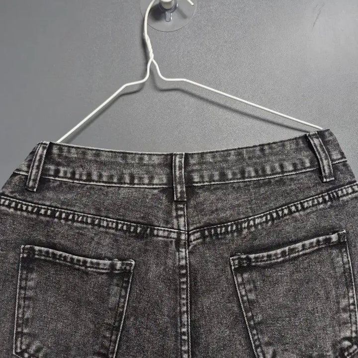 [BUNJANG] Black Wide Denim 29 inch Jeans / 전체 큐빅 영롱한 블랙와이드 데님 29인치.새상품