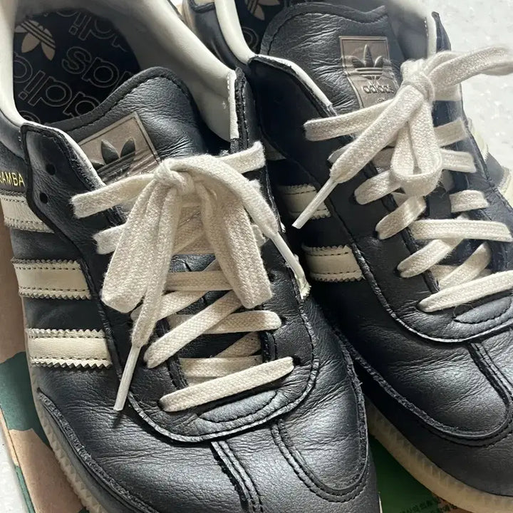 [BUNJANG] 아디다스 삼바 OG W - 블랙:화이트:핑크 / IH8047 / 아디다스 삼바 OG W - 블랙:화이트:핑크 / IH8047