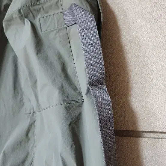[BUNJANG] System Homme Khaki Pocket Shorts 86 / 시스템옴므 카키색 포켓 반바지 86