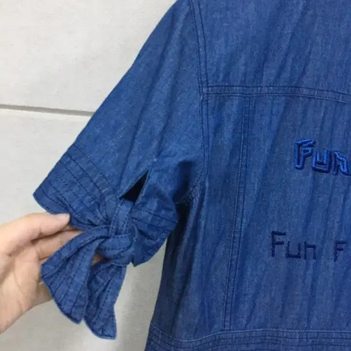 [SOLD OUT] 헤지스 진청 데님 얇은소재 반팔 셔츠 원피스