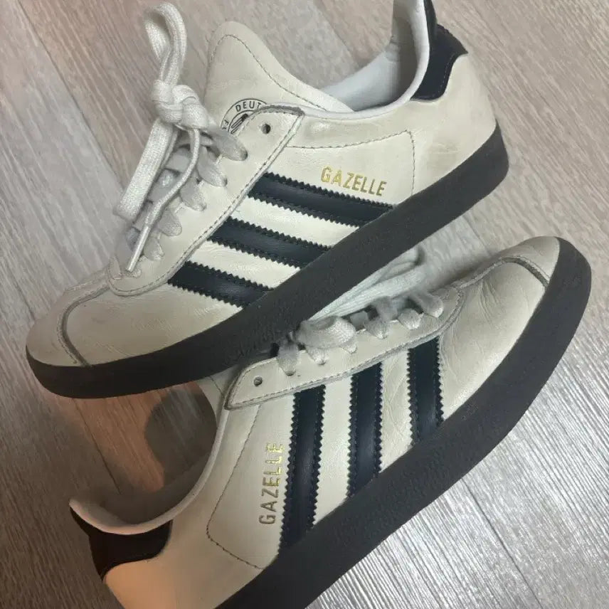[BUNJANG] Adidas Gazelle German Edition Sneakers / 아디다스 가젤 독일 220 거의 새상품