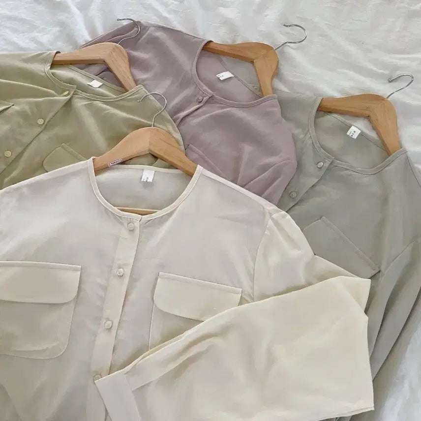 [BUNJANG] Round Neck Pocket Button Loose Crop Blouse / 봄 라운드넥 포켓 단추 루즈핏 크롭 블라우스 에이블리 지그재그