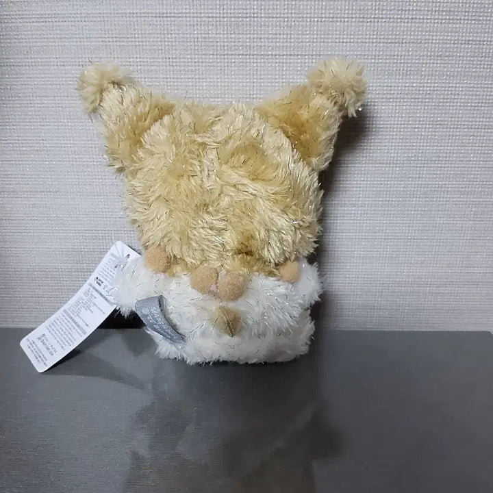 [BUNJANG] Sanrio Kuromi Fluffy Gold Edition Keychain / (5월까지 할인)산리오 쿠로미 복슬복슬 골드 에디션 키링