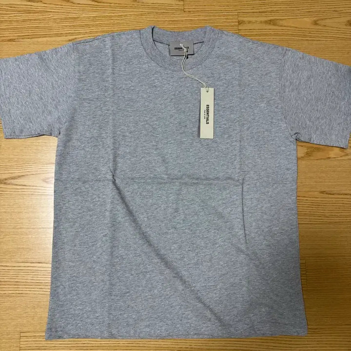 [BUNJANG] Essential Gray M Short Sleeve T-shirt / 에센셜 반팔