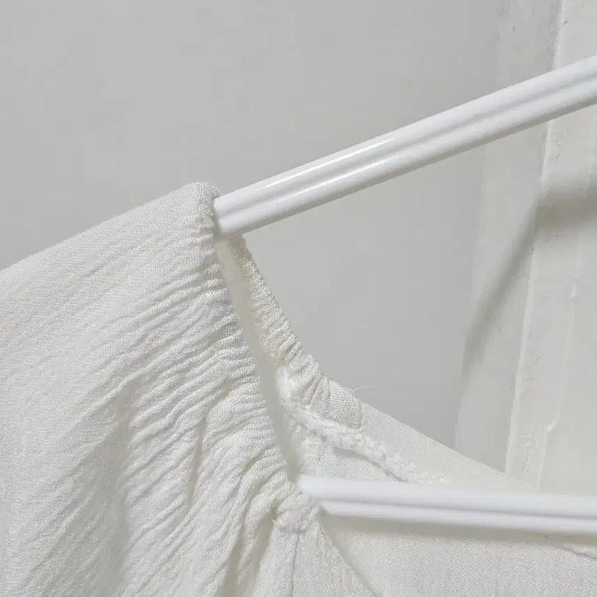[BUNJANG] Summer White Short Sleeve Blouse / 여성 여름 반팔 블라우스