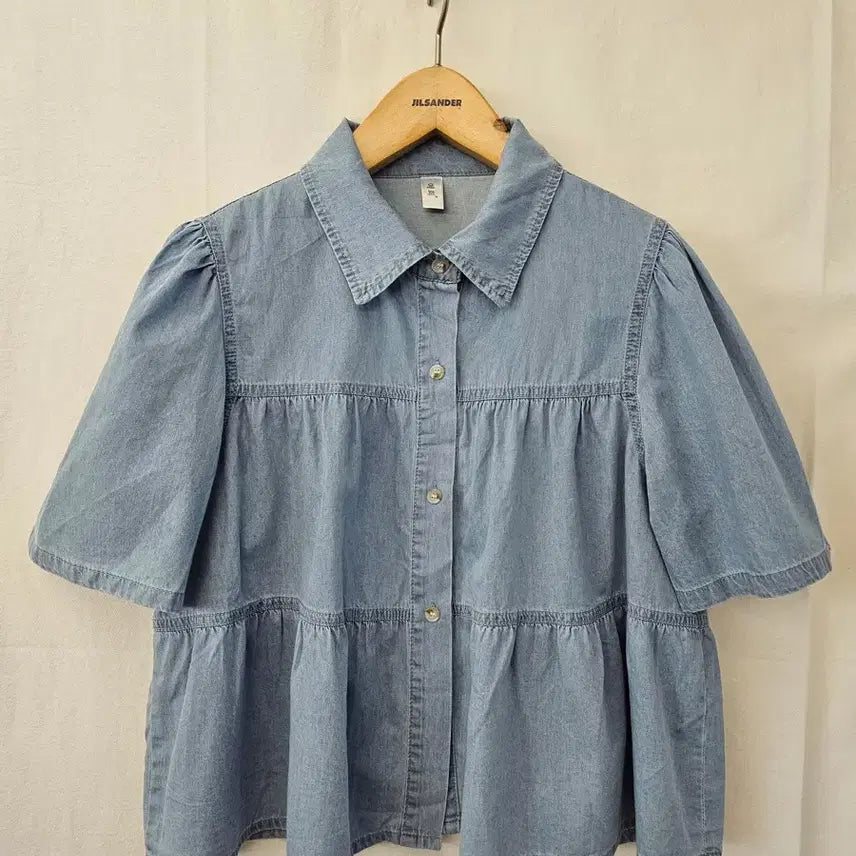 [BUNJANG] Denim Ruffle Sleeve Blouse / 연청데님 캉캉 반팔 블라우스(새옷)