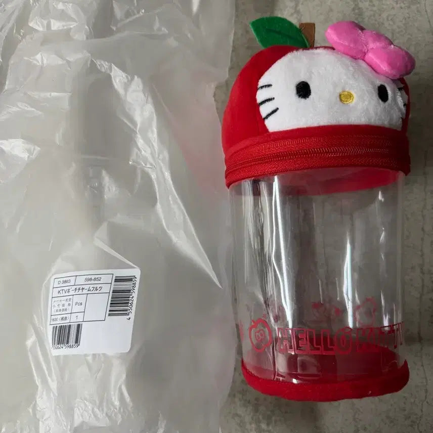 [BUNJANG] Sanrio Fruit Series Hello Kitty Pouch / 산리오 과일시리즈 키티파우치