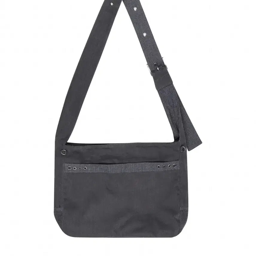 [SOLD OUT] 코이세이오 STRIPE POINT CROSS BAG CHARCOAL