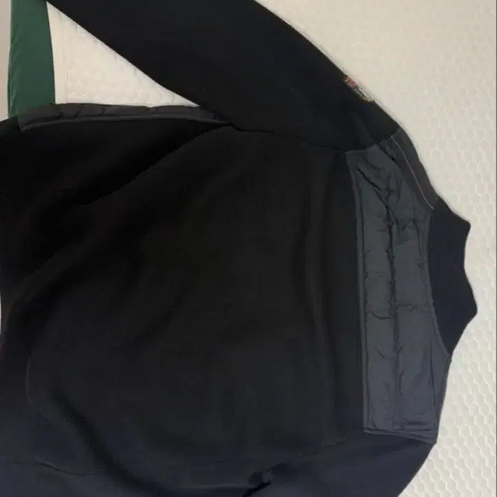 [SOLD OUT] 파라점퍼스 블랙 패딩 니트