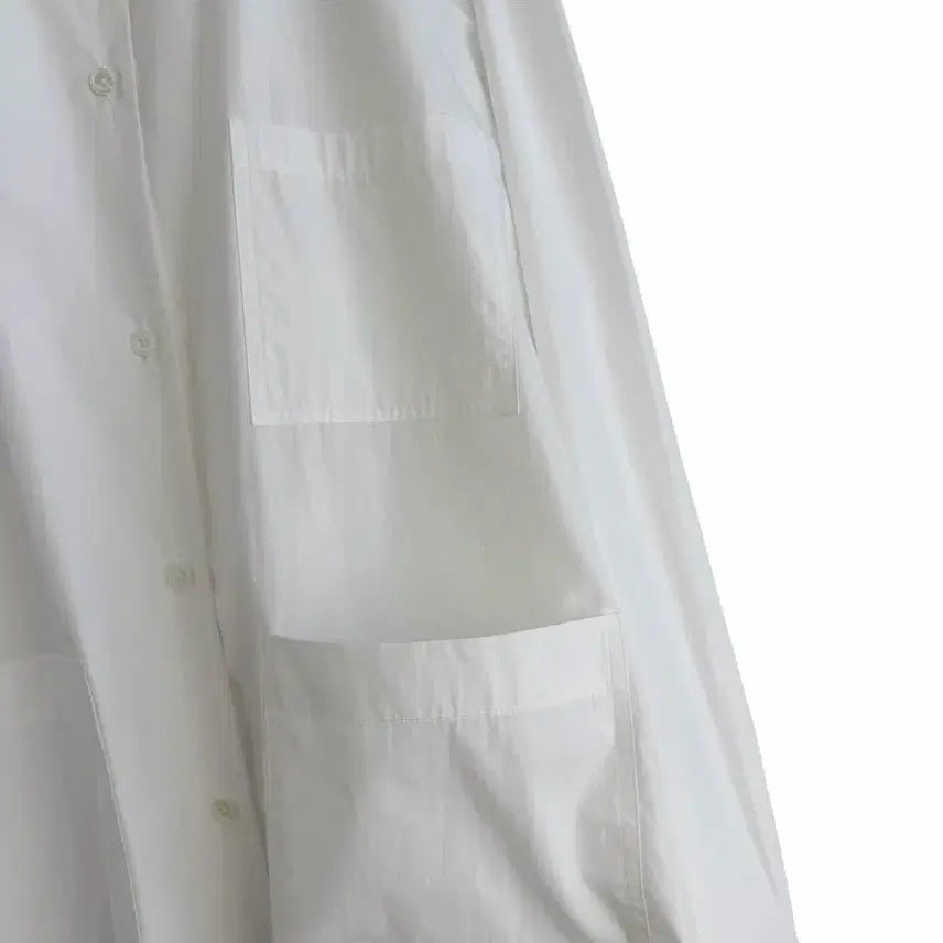[SOLD OUT] 교신안함)루즈핏 포켓 나일론 셔킷-화이트 b급
