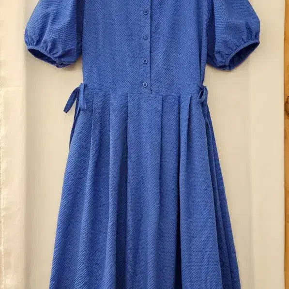 [BUNJANG] Vivid Blue Embossed Puff Sleeve Dress / 비비드 블루 엠보싱 퍼프 원피스 (새옷)