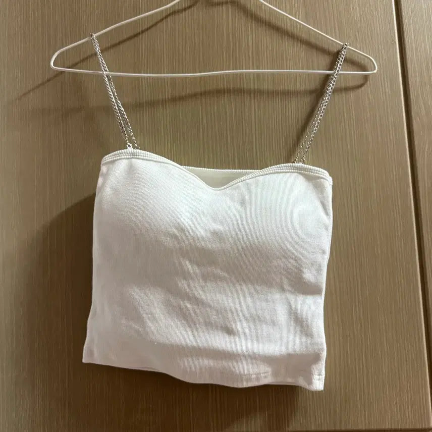 [BUNJANG] From Beginning Chain Tube Top Sleeveless / Made 프롬비기닝 여름 체인 튜브탑 나시 슬리브리스 에이블리 지그재그