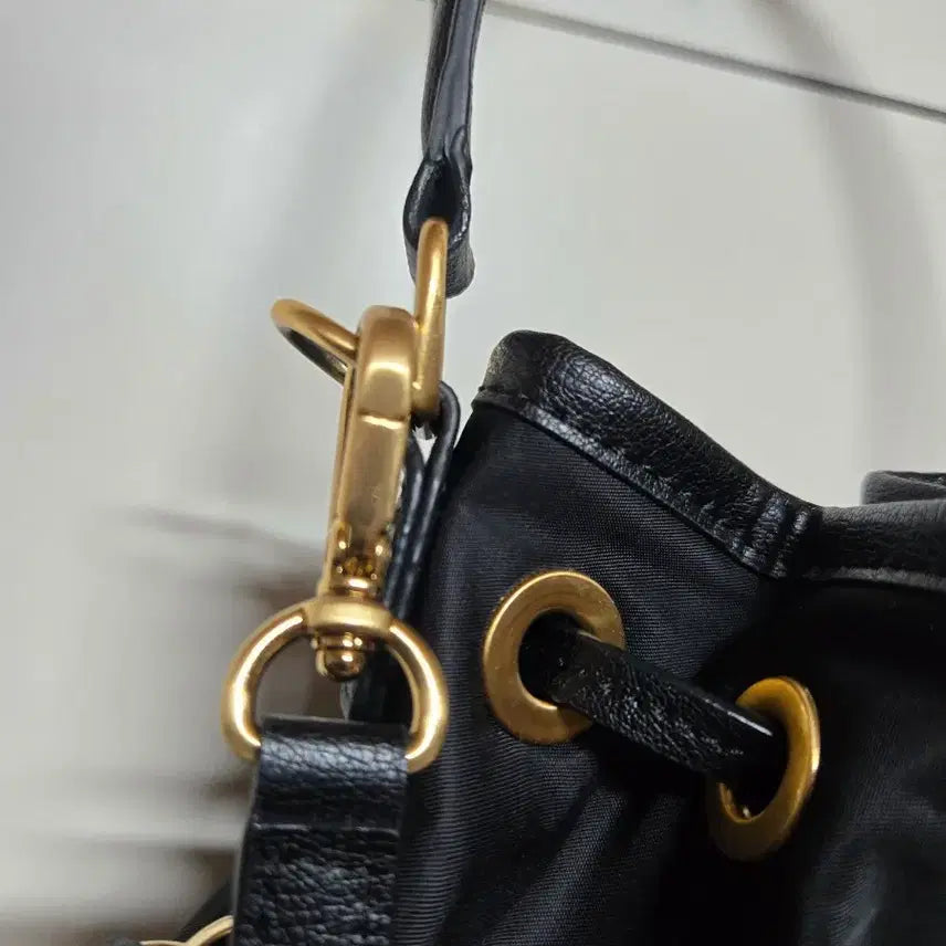 [BUNJANG] Carlin Honey Bucket Bag / 칼린 허니 버킷백 (복조리백)