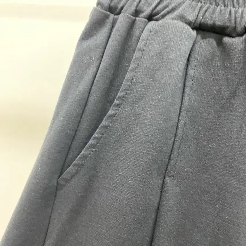 [BUNJANG] No Brand Black Spandex Banding Shorts / [노브랜드] 검정 스판 밴딩 반바지 ( 26-27)