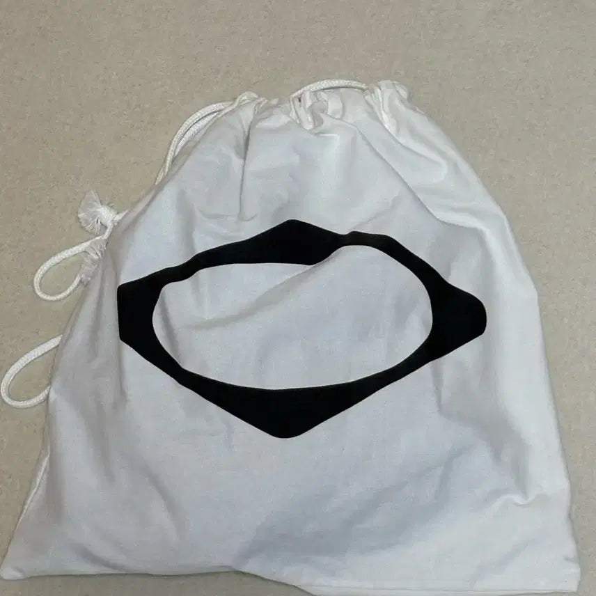 [SOLD OUT] 미스치프 라이트웨이트 백팩