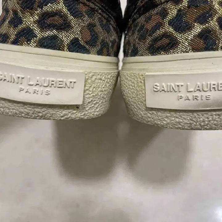 [BUNJANG] Saint Laurent Leopard Slip-on Sneakers / 생로랑 레오파드 슬립온 스니커즈