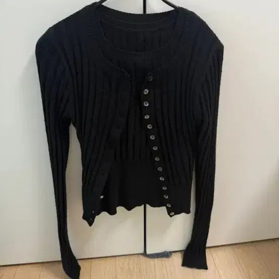 [SOLD OUT] 페일제이드 케이블 레이온 니트 가디건 슬리브리스 세트