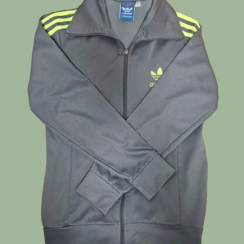 [BUNJANG] Adidas Europa Track Top Gray/Charcoal / 아디다스 유로파 져지 트랙탑 그레이/차콜 형광 100 M