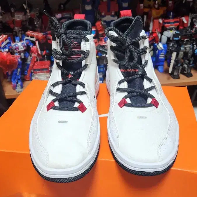 [BUNJANG] Nike Air Jordan Metamorph Utility Sneakers / 나이키 에어조던 메타모프 유릴리티 275사이즈 새상품