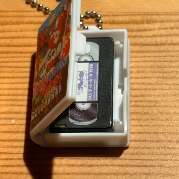 [BUNJANG] Crayon Shin-chan Mini Gacha Video Tape / 짱구비디오테이프 미니 가챠