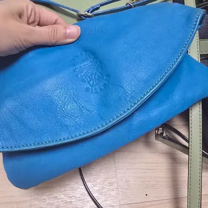 [BUNJANG] Florence Handmade Leather Clutch/Shoulder Bag - Blue / 피렌체 수제 가죽 클러치 겸 숄더백 블루