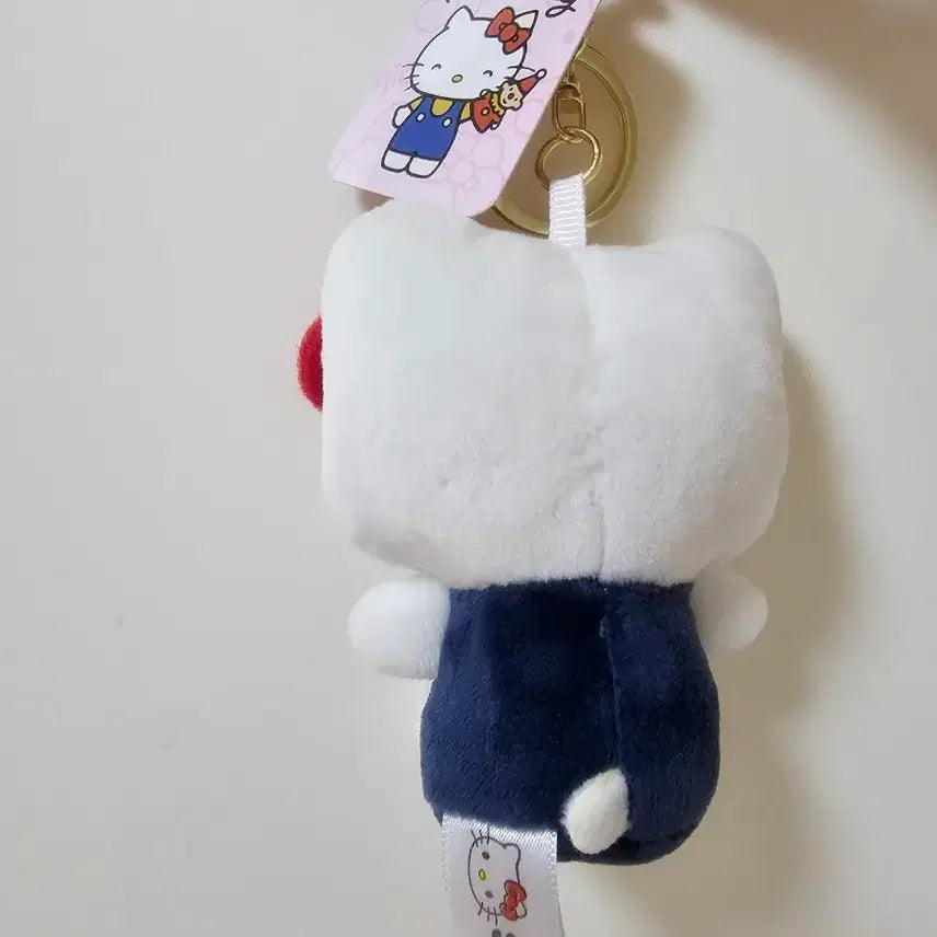 [BUNJANG] Hello Kitty Long Legs and White Keyring Set / 태닝 롱다리 헬로키티  (새상품)