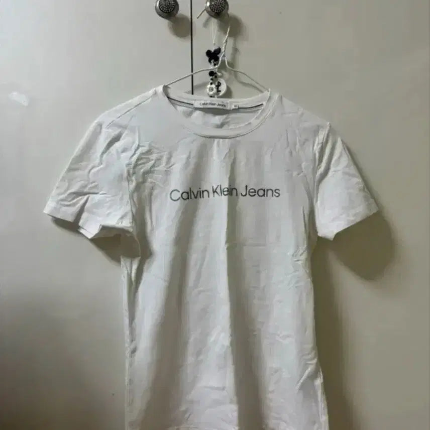 [SOLD OUT] 캘빈클라인진 흰색 반팔