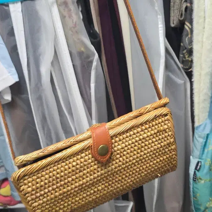 [BUNJANG] Rattan Clutch Bag / 라탄 클러치백 우드톤 가방