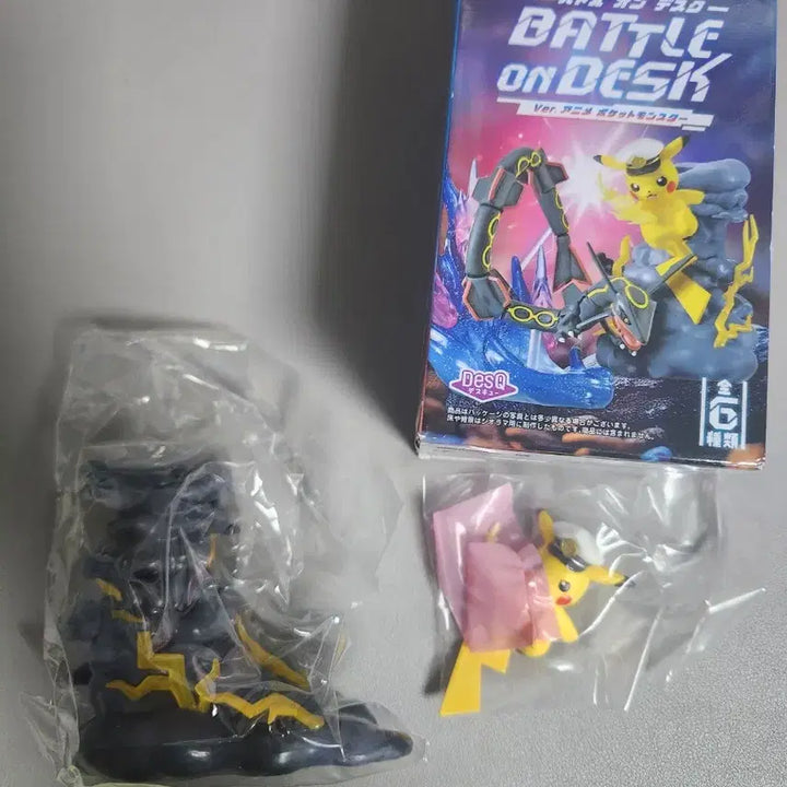 [BUNJANG] Pokemon Battle on Desk Pikachu Figure / 포켓몬스터 배틀 온 데스크 피카츄