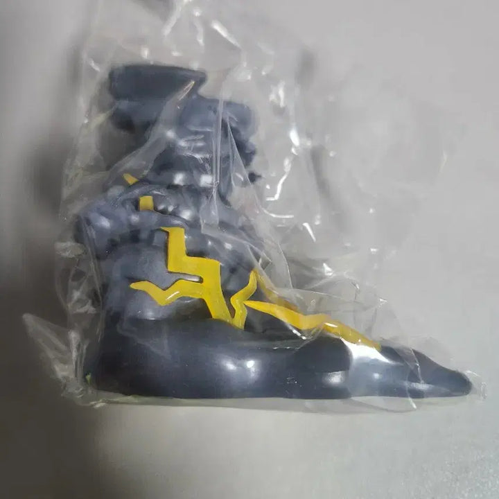 [BUNJANG] Pokemon Battle on Desk Pikachu Figure / 포켓몬스터 배틀 온 데스크 피카츄