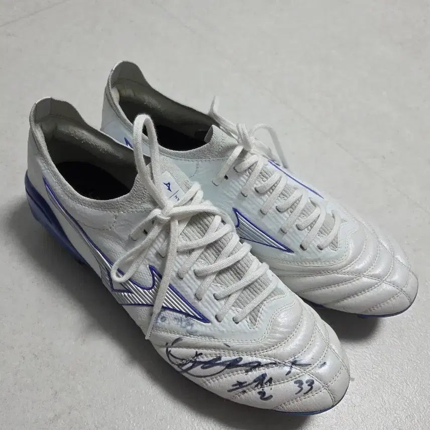 [BUNJANG] Mizuno Morelia Neo III Japan FG Hong Chul Match-Worn Signed Football Boots / 미즈노 모렐리아 네오3 재팬 홍철 실착 친필싸인 축구화