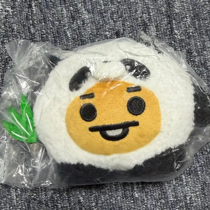 [BUNJANG] BT21 Shooky Panda Costume Plush Doll / BT21 라인프렌즈 일본 슈키