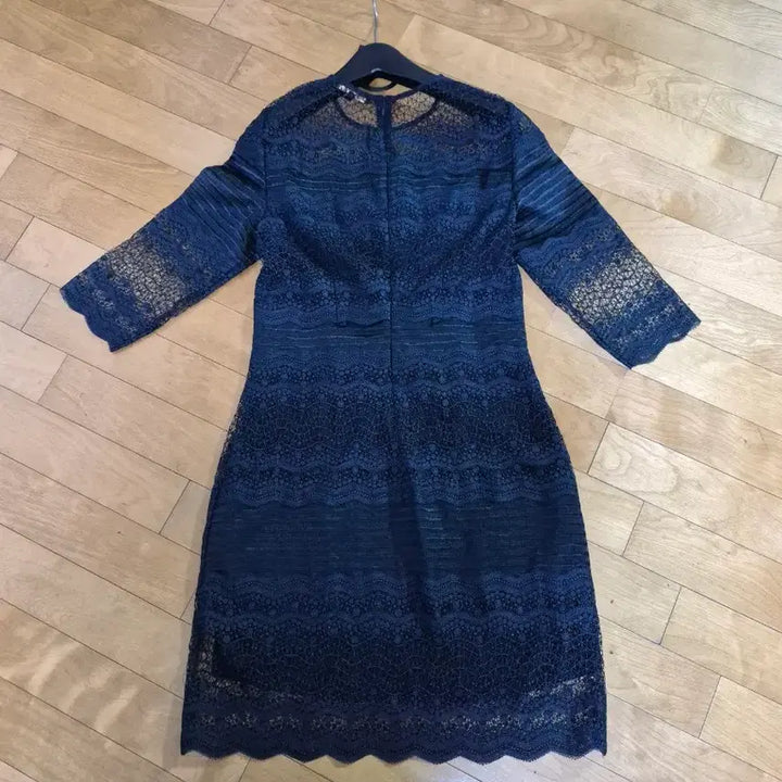 [BUNJANG] Maje Navy Lace Dress New / 마쥬 네이비 레이스 원피스 새상품