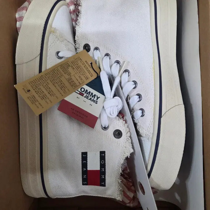 [BUNJANG] Tommy Hilfiger High-Top Sneakers / 토미 하이탑 스니커즈(새상품 미사용)