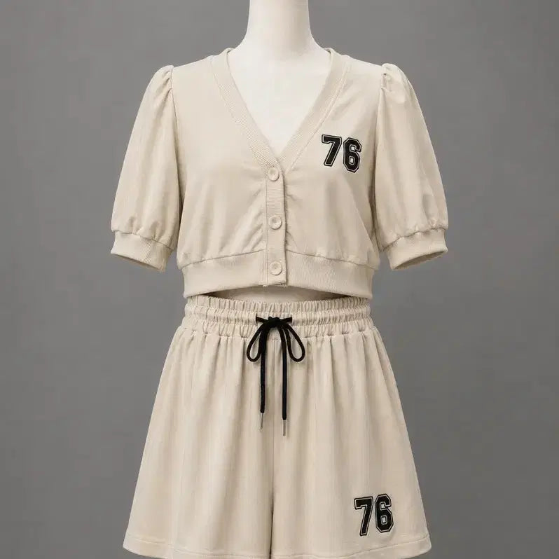 [BUNJANG] Cropped T-shirt + High-Waisted Shorts Set / 크롭 반팔 + 하이웨스트 반바지 세트