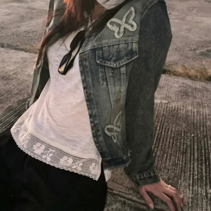 [BUNJANG] KIMAHOP Ribbon R Denim Jacket / 김아홉 리본 R 데님자켓