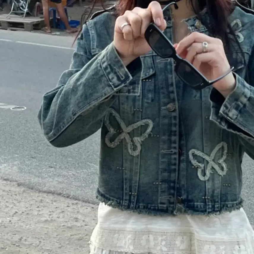 [BUNJANG] KIMAHOP Ribbon R Denim Jacket / 김아홉 리본 R 데님자켓
