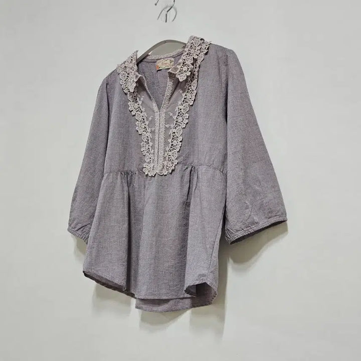 [BUNJANG] Namo Lace Blouse / namo 레이스 블라우스