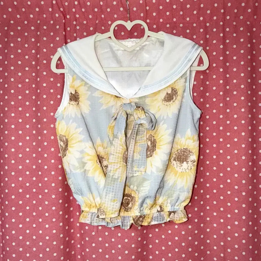 [BUNJANG] Liz Lisa Sunflower Sailor Sleeveless Blouse / LIZ LISA 리즈리사 해바라기 세일러 민소매 블라우스
