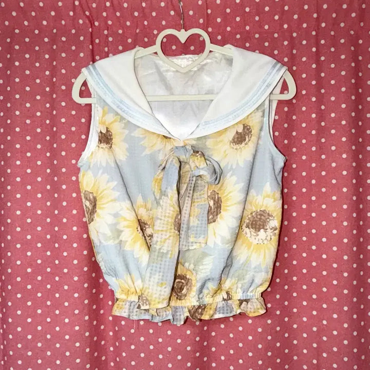 [BUNJANG] Liz Lisa Sunflower Sailor Sleeveless Blouse / LIZ LISA 리즈리사 해바라기 세일러 민소매 블라우스