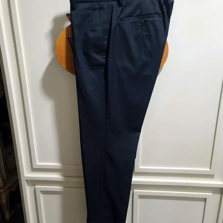 [BUNJANG] And Z Cool Black Slim Straight Fit Summer Slacks / 지오지아 And Z / 앤드지 S/S 여름 쿨 블랙 슬랙스 / 31-32