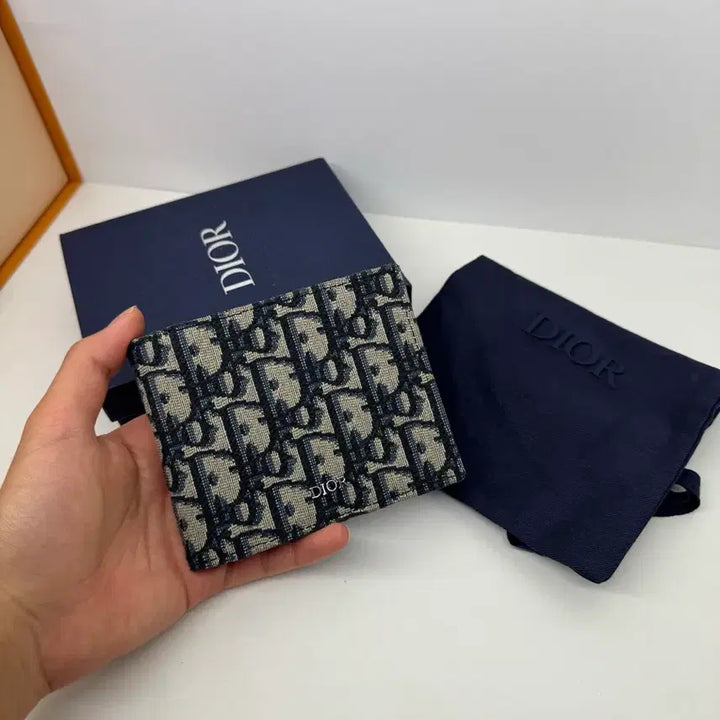 [BUNJANG] Dior Oblique Bifold Wallet Beige / 디올 오블리크 반지갑 베이지 새상품급
