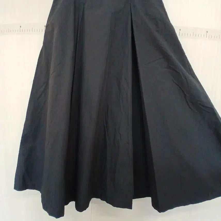 [BUNJANG] MOMBBE A-Line Long Skirt Black / MOMBBE 블랙 A라인 롱 스커트