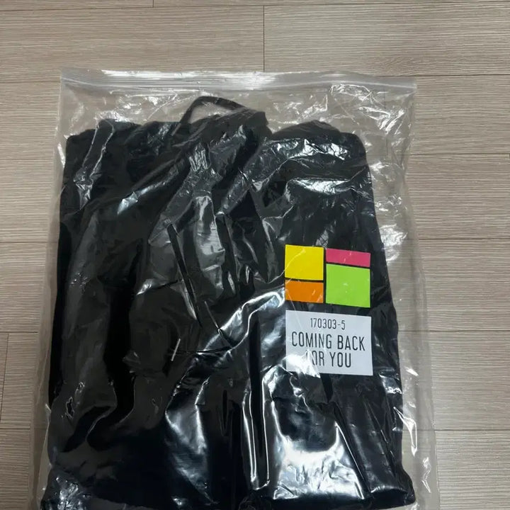 [BUNJANG] Mamamoo Concert Goods Hoodie (Sealed) / 마마무 콘서트 굿즈 후드티(미개봉)