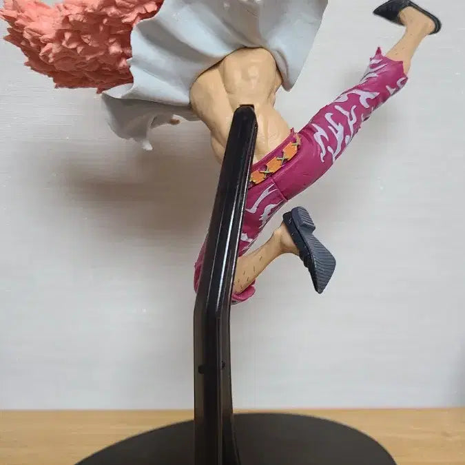 [BUNJANG] One Piece Crocodile King Doflamingo Figure / 원피스 조형왕 도플라밍고 피규어 팝니다.