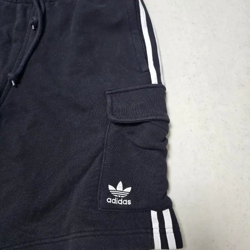 [BUNJANG] Adidas Shorts - L (84cm) / 아디다스 반바지 L 84cm