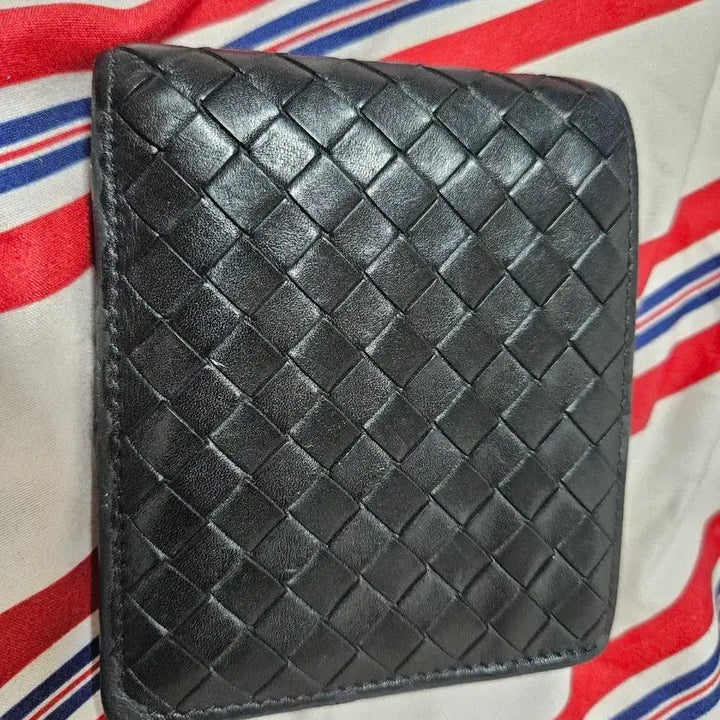 [SOLD OUT] 보테가 베네타 인트레치아노 반지갑 블랙