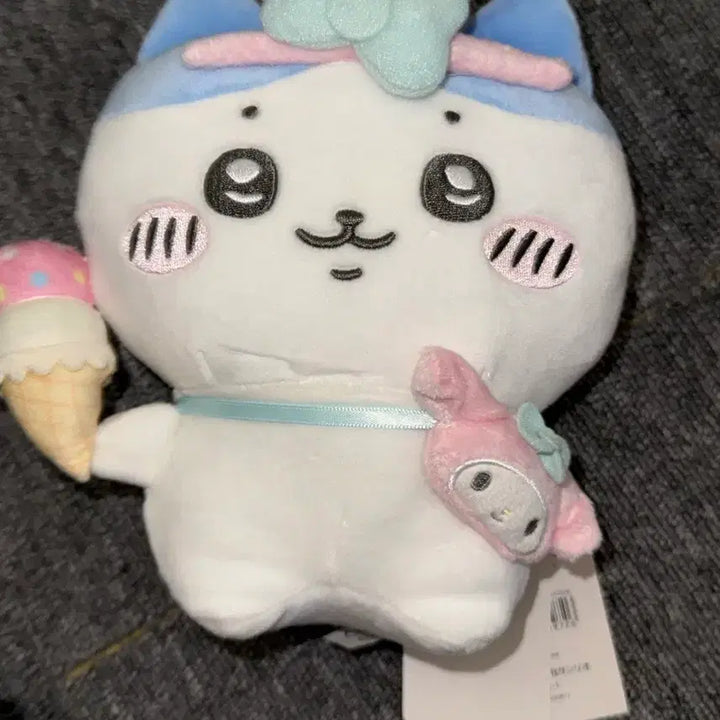 [BUNJANG] Chiikawa x Sanrio Hachiware &amp; My Melody Collaboration Plush Doll (S) / 먼작귀 산리오 치이카와 하치와레 마이멜로디 인형 누이 s